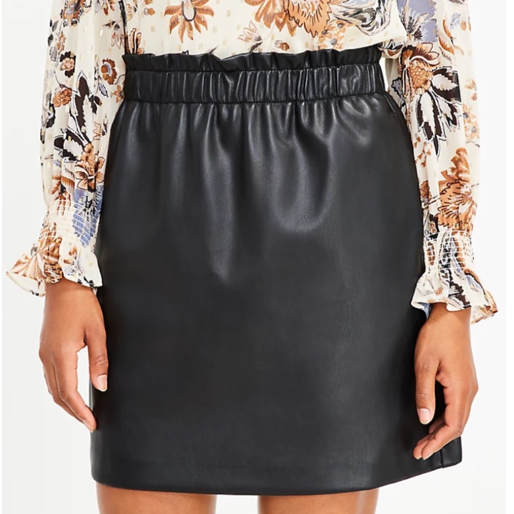 NWT Petite Faux Leather Pocket Skirt